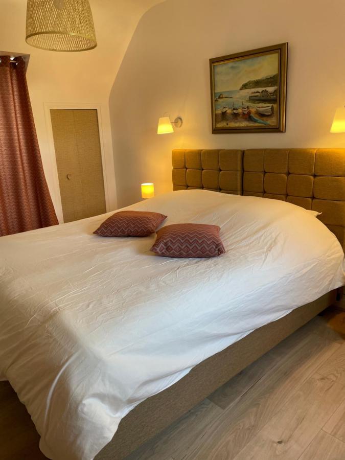 Gite Milin A Sizun Hebergement Confortable Pour 7 Pers Exterior photo