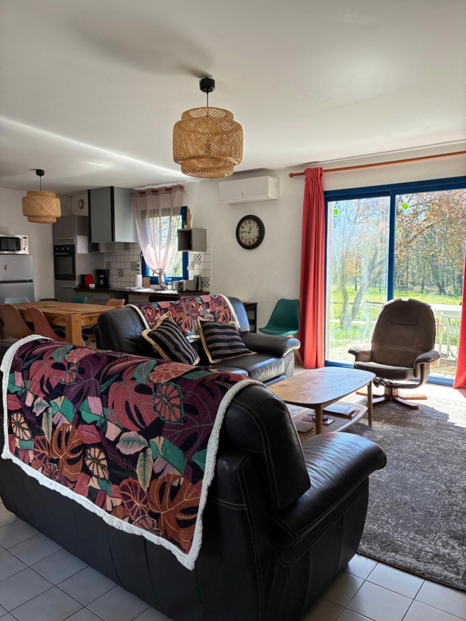 Gite Milin A Sizun Hebergement Confortable Pour 7 Pers Exterior photo